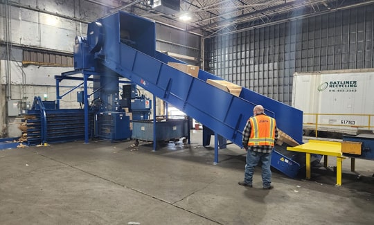 Piggyback Shredder for Automotive Boxes